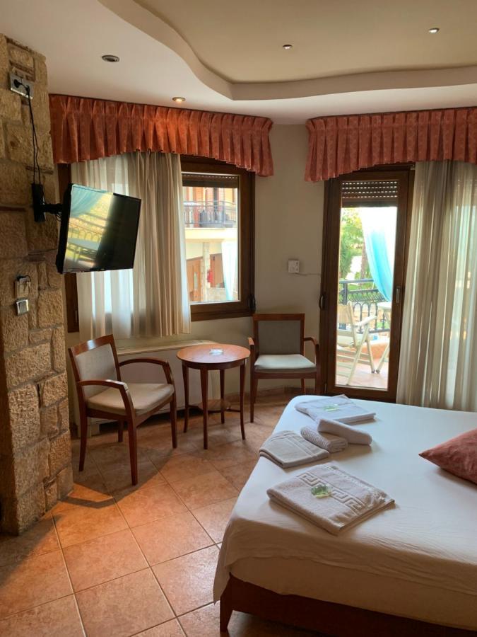 Giannis & Foteini Hotell Afytos Eksteriør bilde