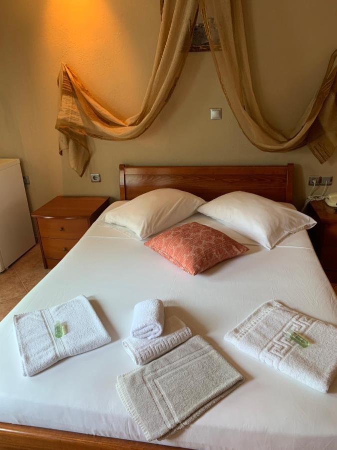 Giannis & Foteini Hotell Afytos Eksteriør bilde