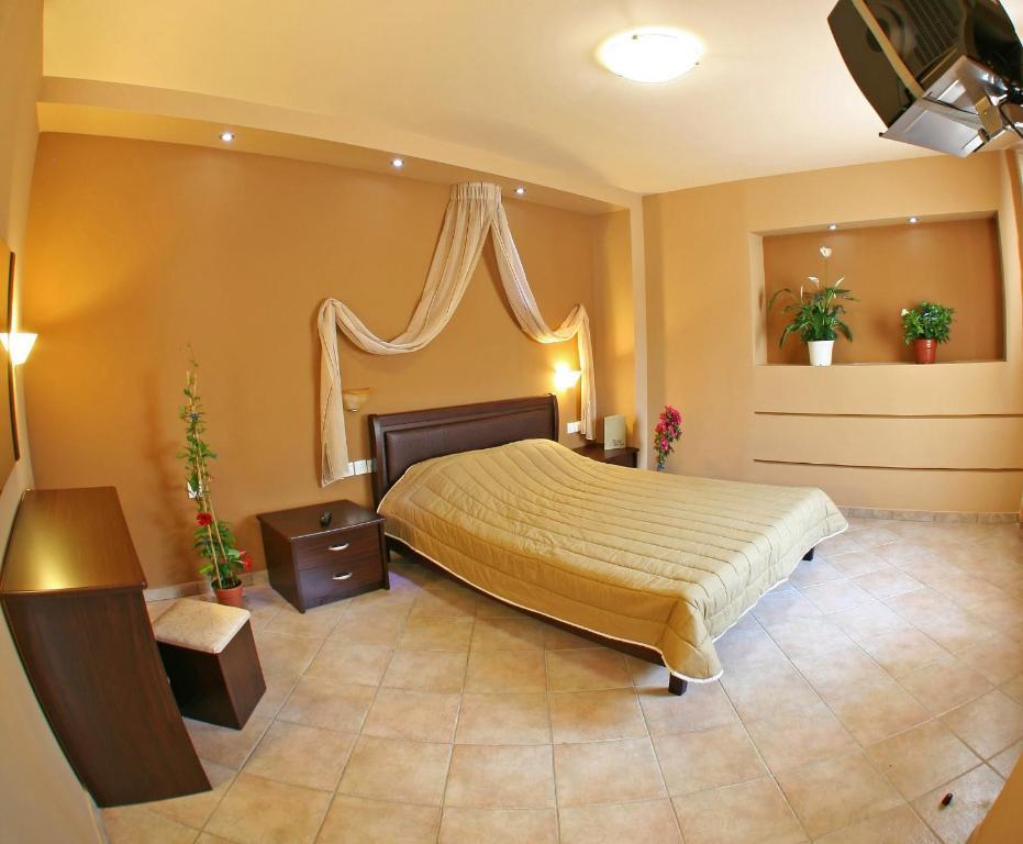 Giannis & Foteini Hotell Afytos Rom bilde